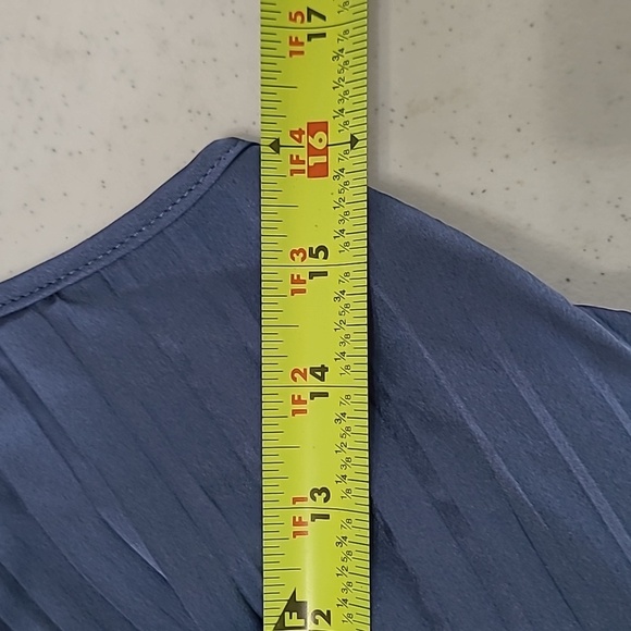 NWT Abercrombie & Fitch Blue Pleated Sleeveless Dress with Deep Vneck size Small - Picture 9 of 10